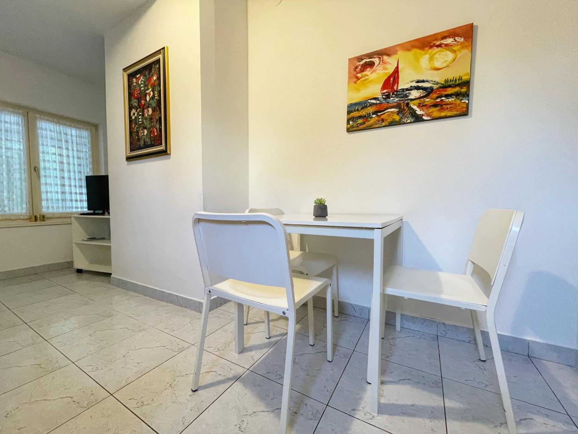 Morgan Apartment